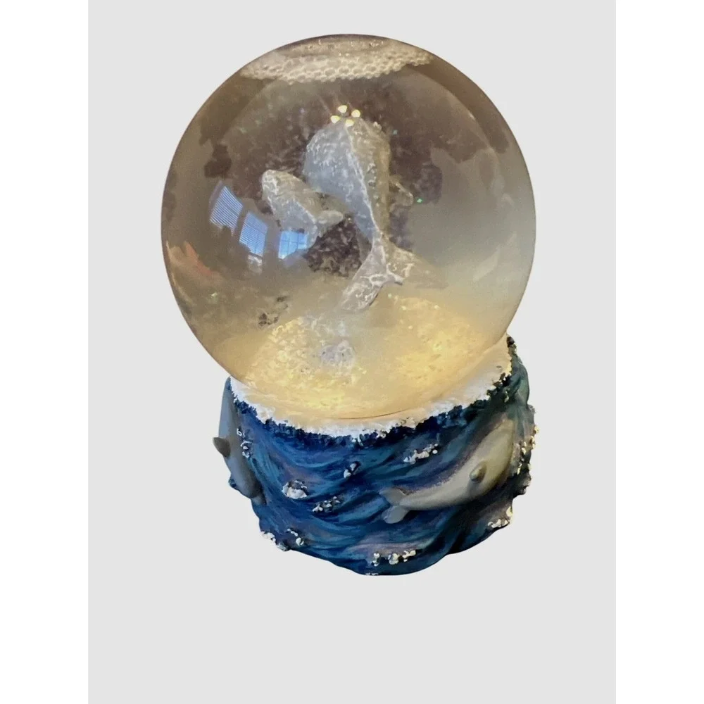 VINTAGE SILVESTRI Sea Cow MUSICAL SNOW GLOBE Manatee W/ Calf Dolphins Ocean Work